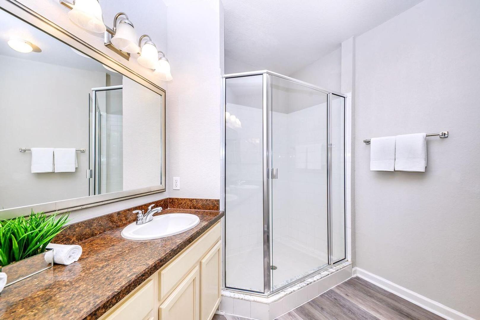 Bright & Modern 2Br Condo With Pool & Hot Tub, Near Disney! Orlando Extérieur photo